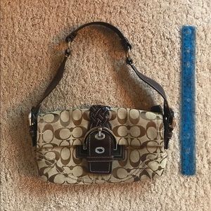 Small Coach logo shoulder bag